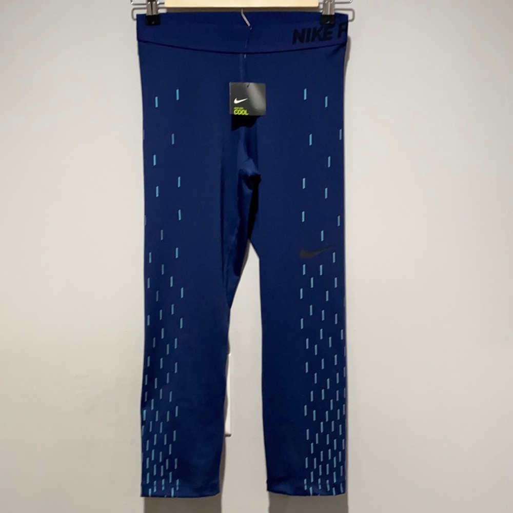NEW Nike Pro Cool Dri Fit Rain Reflective Capri Leggings Blue Size Small